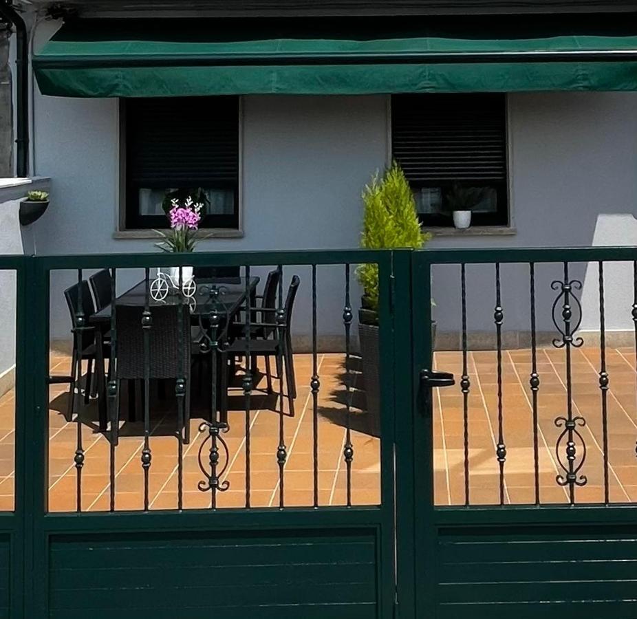 Apartamentos A Illa Redondela Buitenkant foto