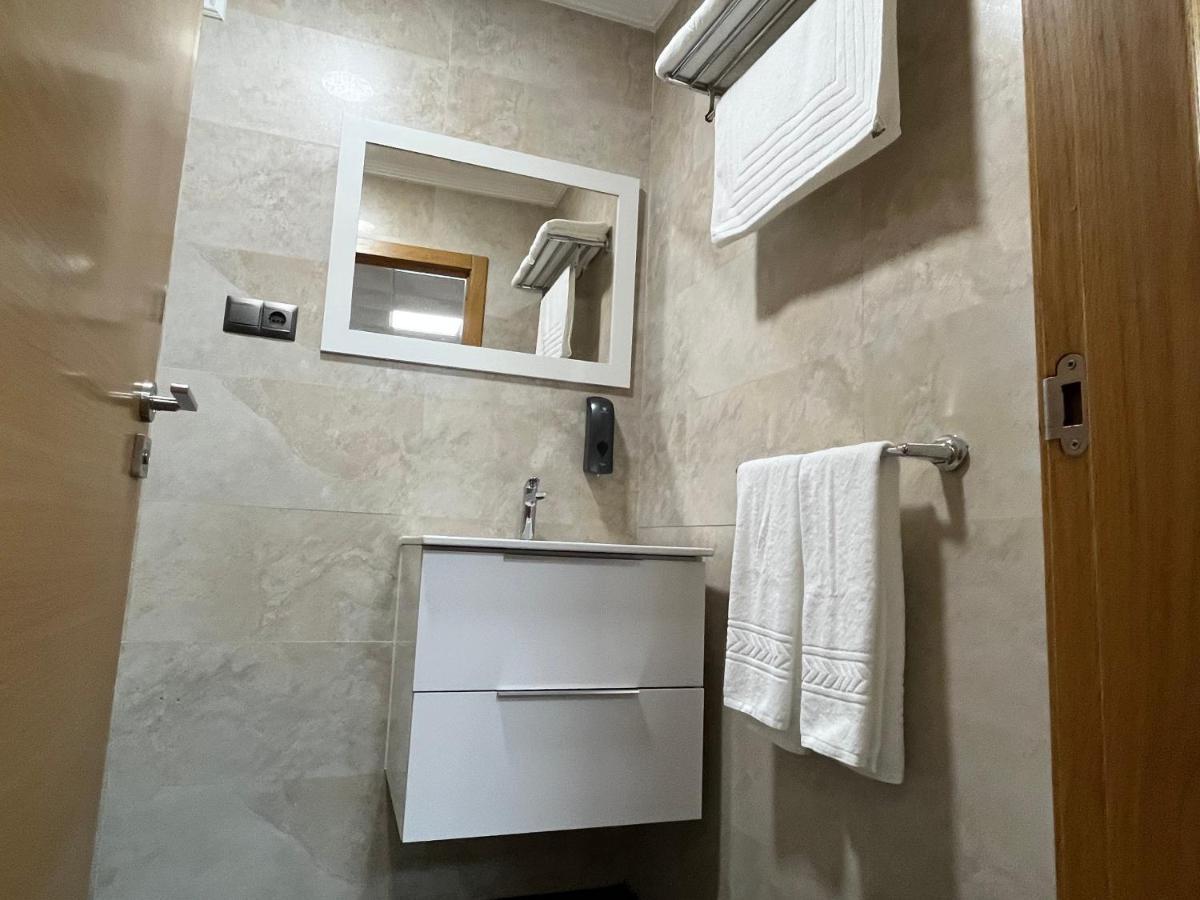 Apartamentos A Illa Redondela Buitenkant foto